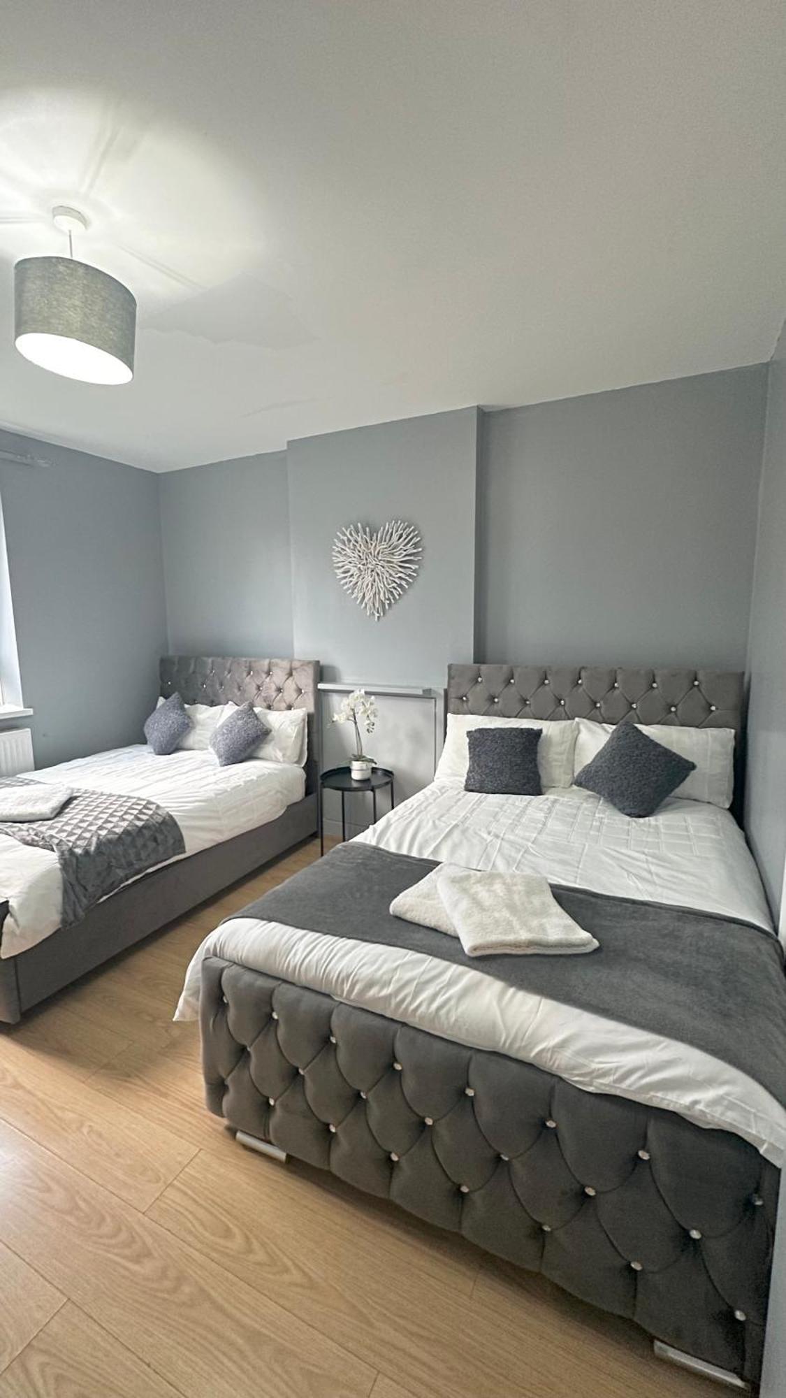 1 Bedroom Flat In Whitechapel, London Ngoại thất bức ảnh
