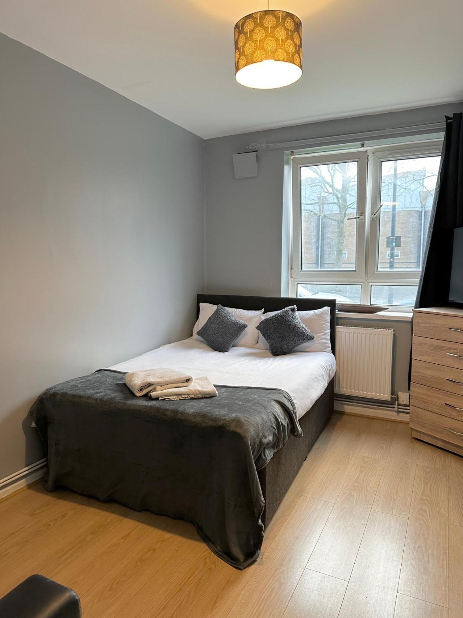 1 Bedroom Flat In Whitechapel, London Ngoại thất bức ảnh